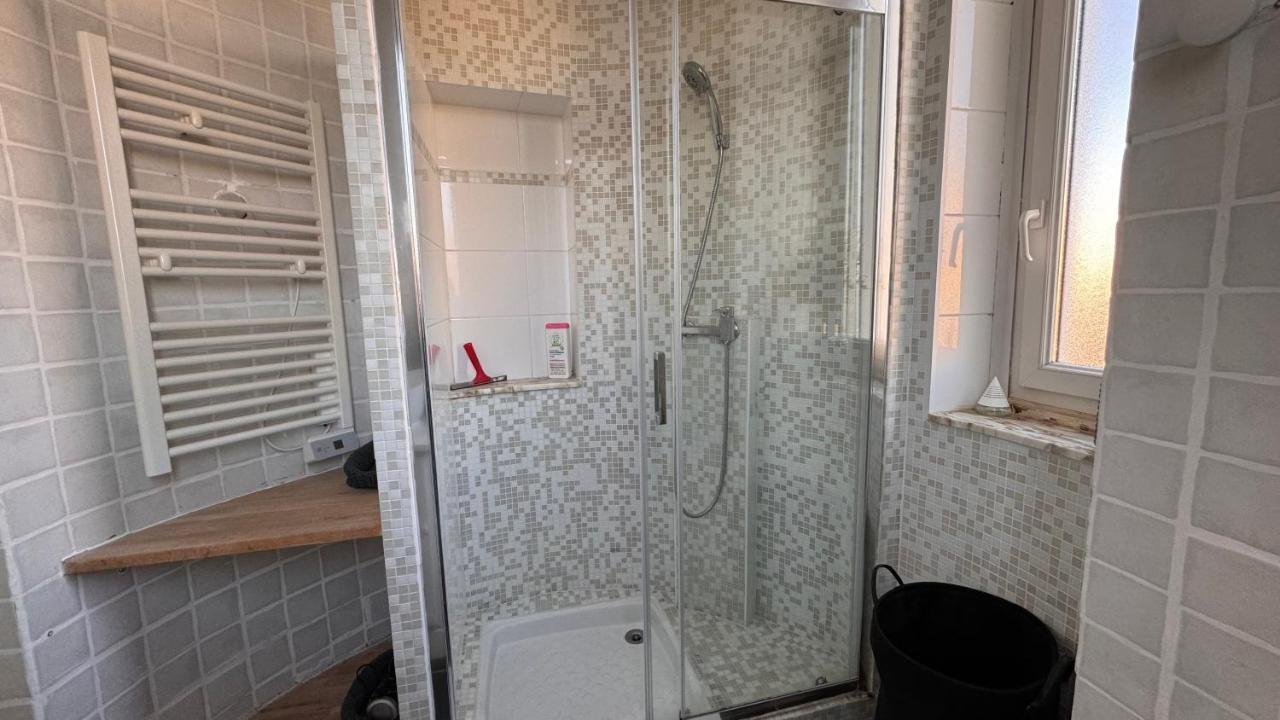 Appartement Vue Mer A Pontaillac ロワイヤン エクステリア 写真