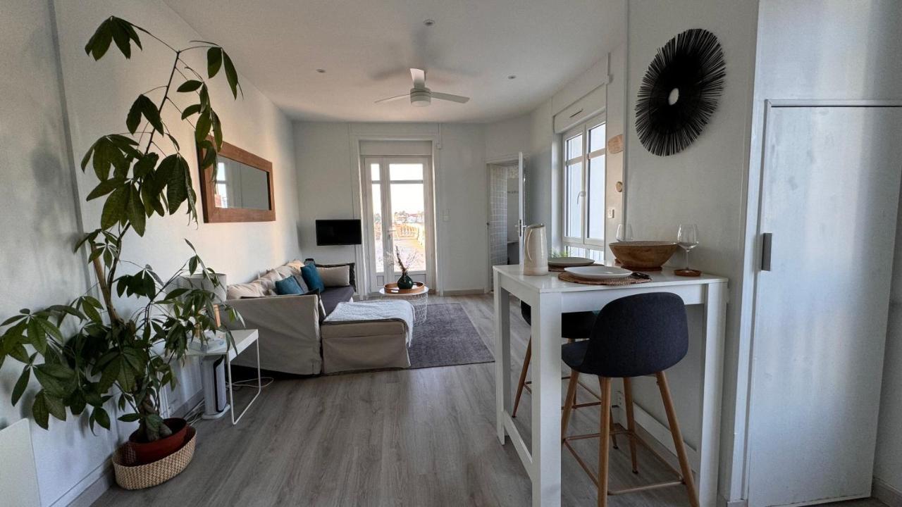 Appartement Vue Mer A Pontaillac ロワイヤン エクステリア 写真